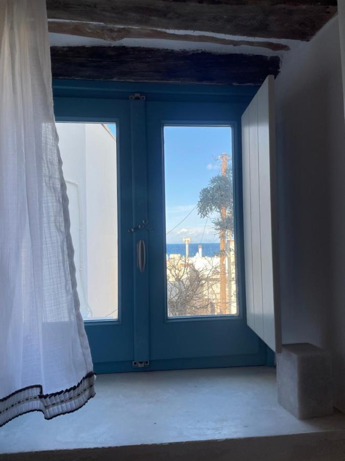 Burgos Barrio Hotel Naxos City Exterior photo